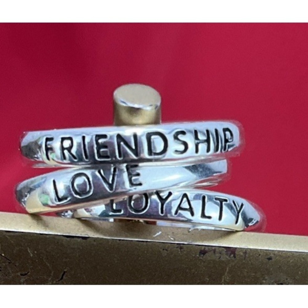 Sterling Silver 925 Friendship Love Loyalty Stackable Rings With Claddagh Sz 8.7